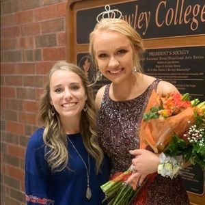 Meet your Posher, Loren